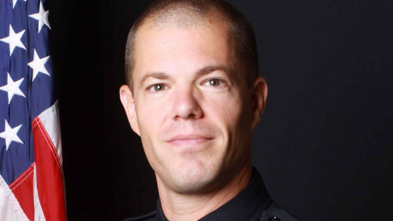 Oro Valley cop quits after 'sexting', exchanging lewd photos on duty